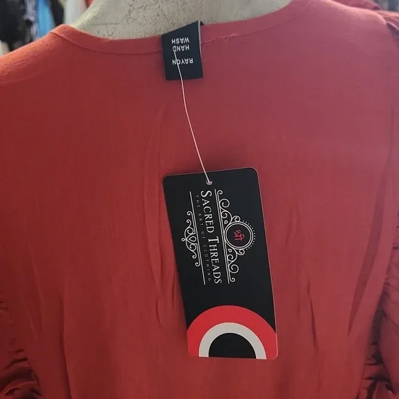 NWT Sacred Threads Rust color ruffled, slip over, blouse or tunic one size - Picture 4 of 7